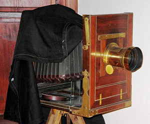 Ancien appareil photographique (CC 2.5, Foto Janez Novak)